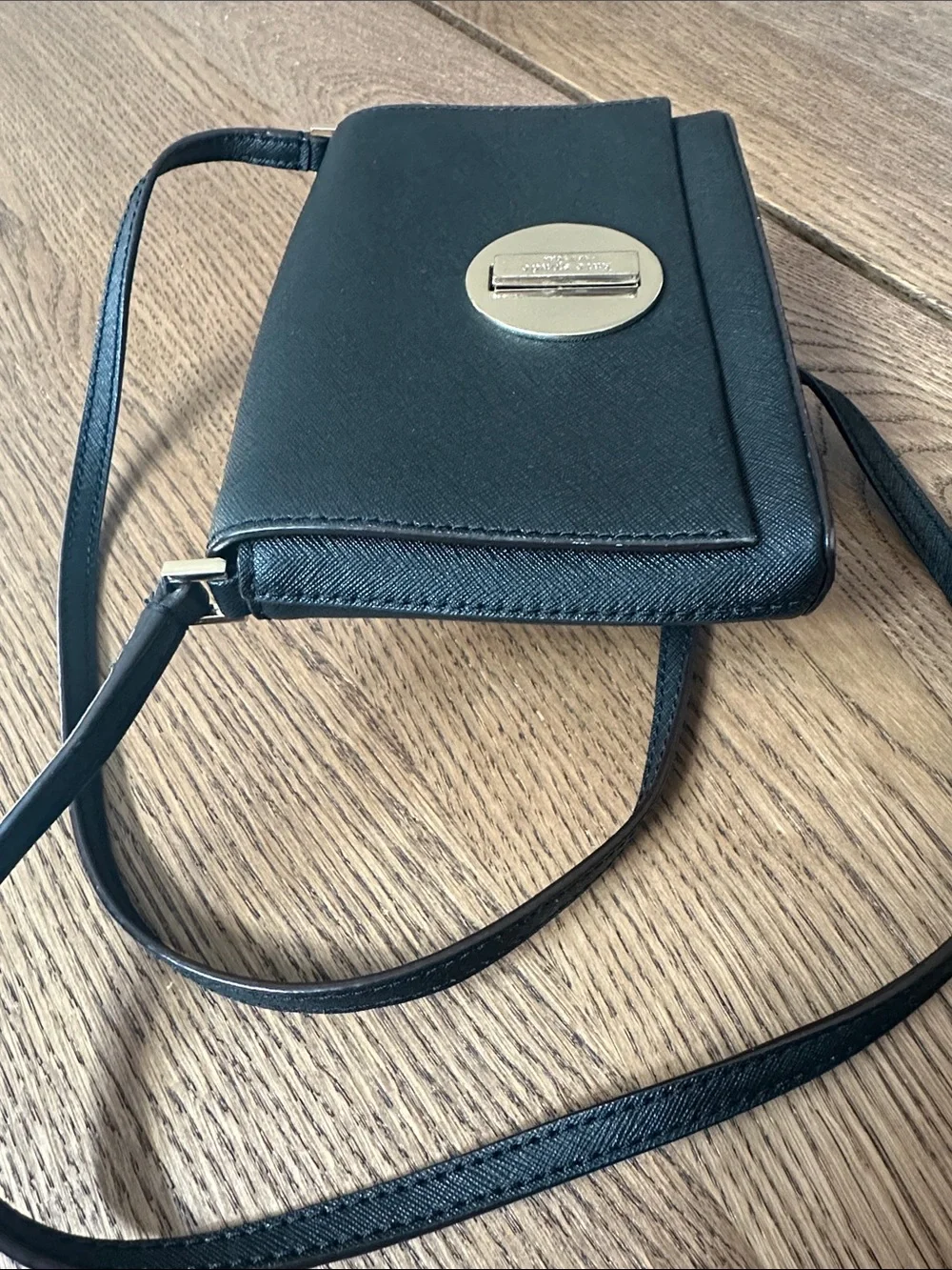 Kate Spade Newbury Lane Sally Crossbody